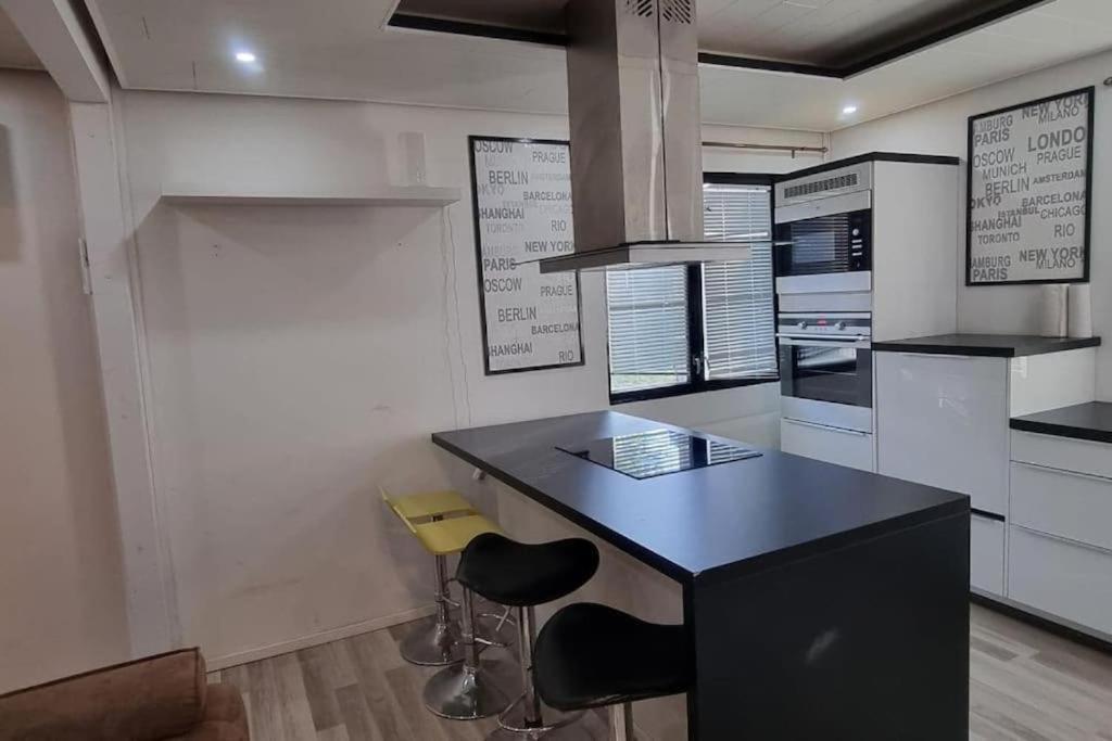 Appartement House For 4 Person Near Meyer